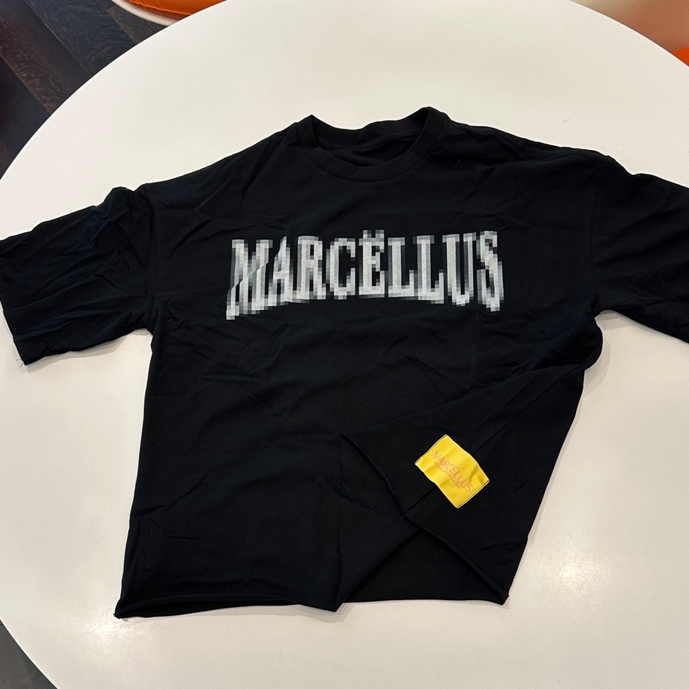 Black Short Sleeve Tee